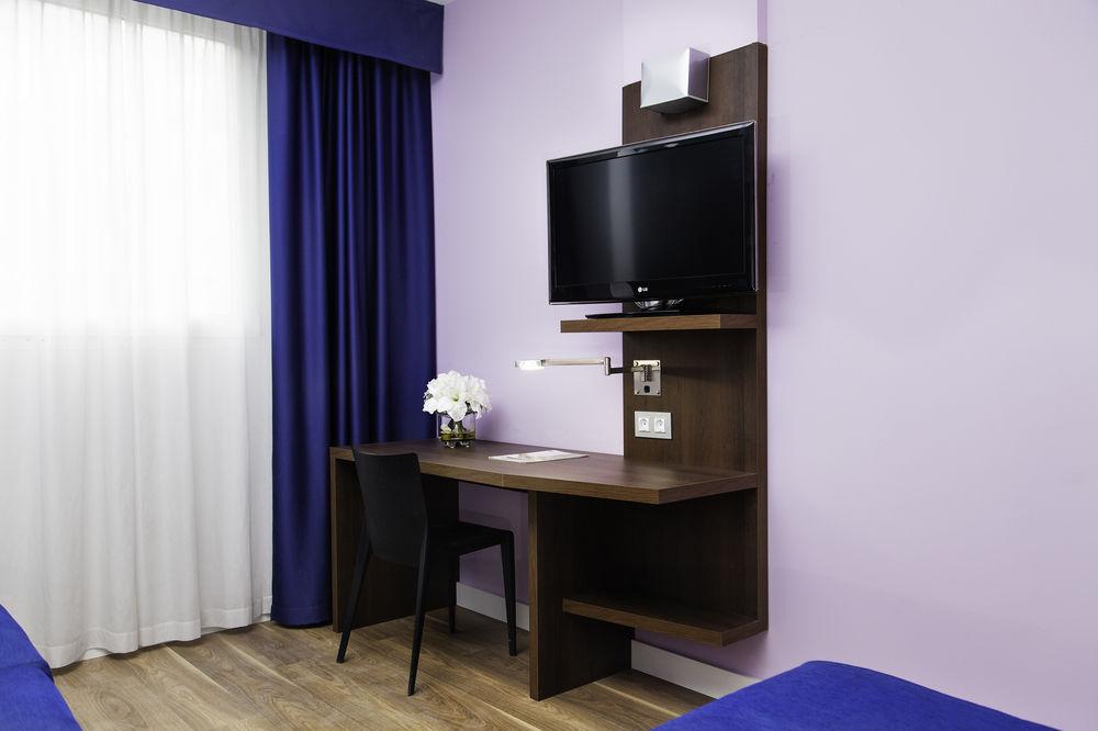 ולנסיה Hotel Olympia Universidades מראה חיצוני תמונה