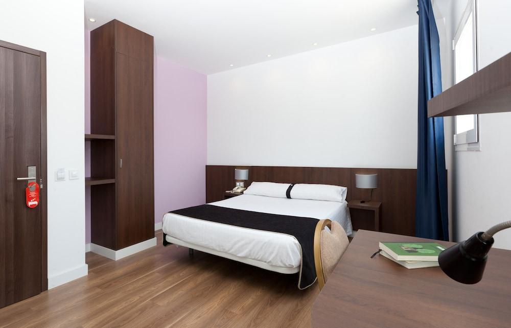 ולנסיה Hotel Olympia Universidades מראה חיצוני תמונה