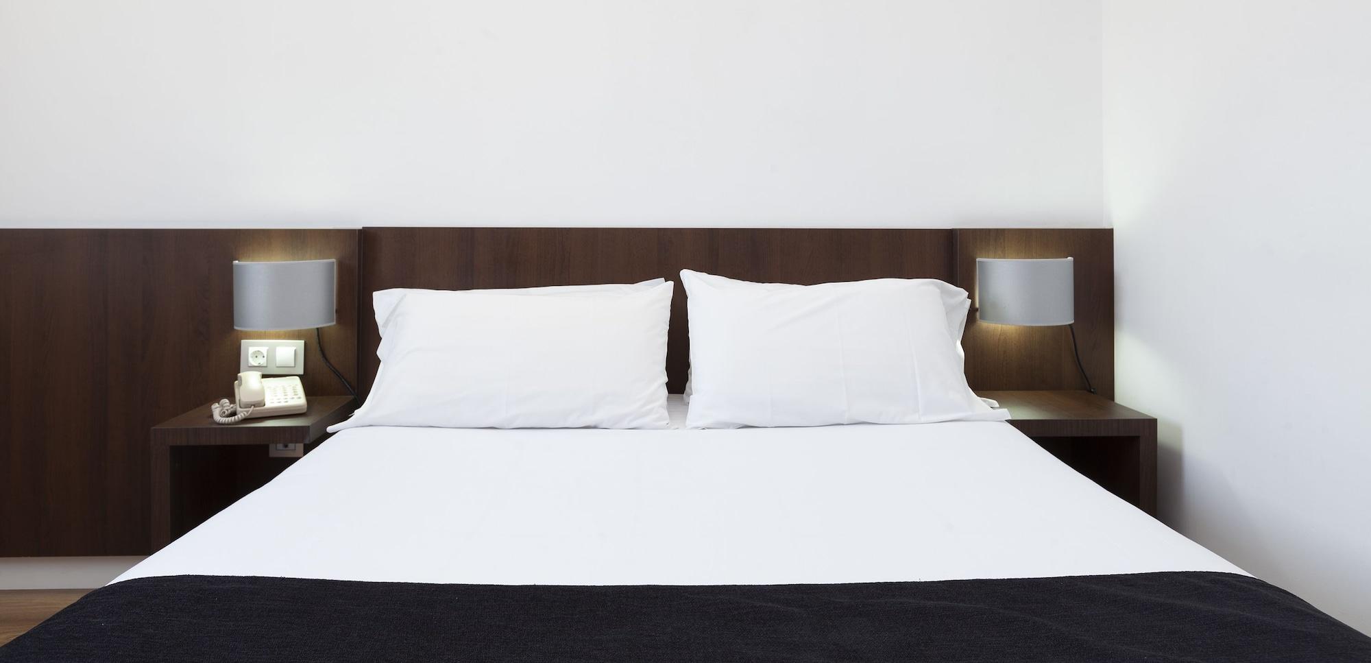 ולנסיה Hotel Olympia Universidades מראה חיצוני תמונה