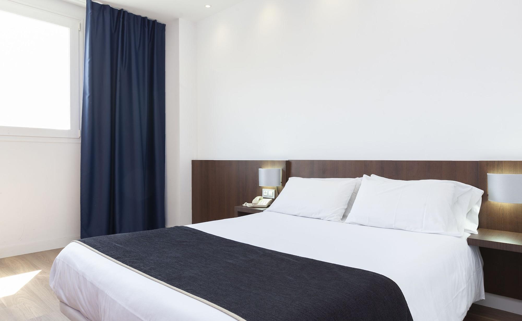 ולנסיה Hotel Olympia Universidades מראה חיצוני תמונה