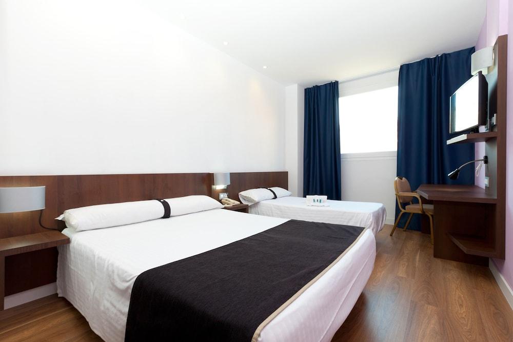 ולנסיה Hotel Olympia Universidades מראה חיצוני תמונה