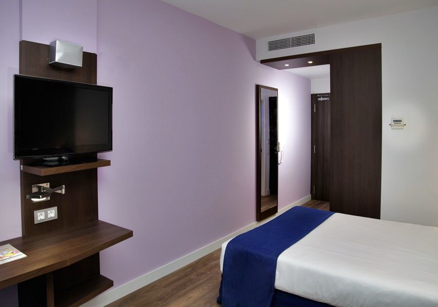 ולנסיה Hotel Olympia Universidades מראה חיצוני תמונה