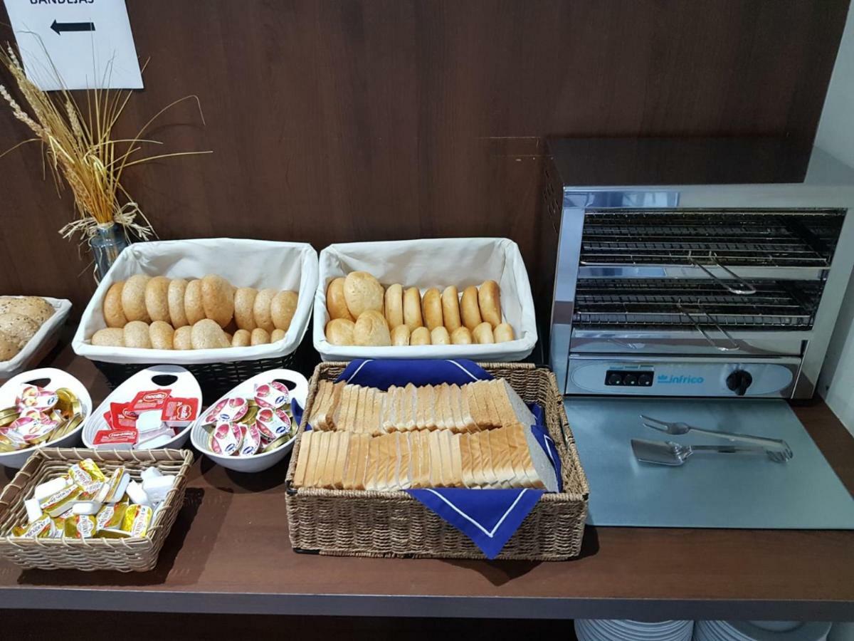 ולנסיה Hotel Olympia Universidades מראה חיצוני תמונה