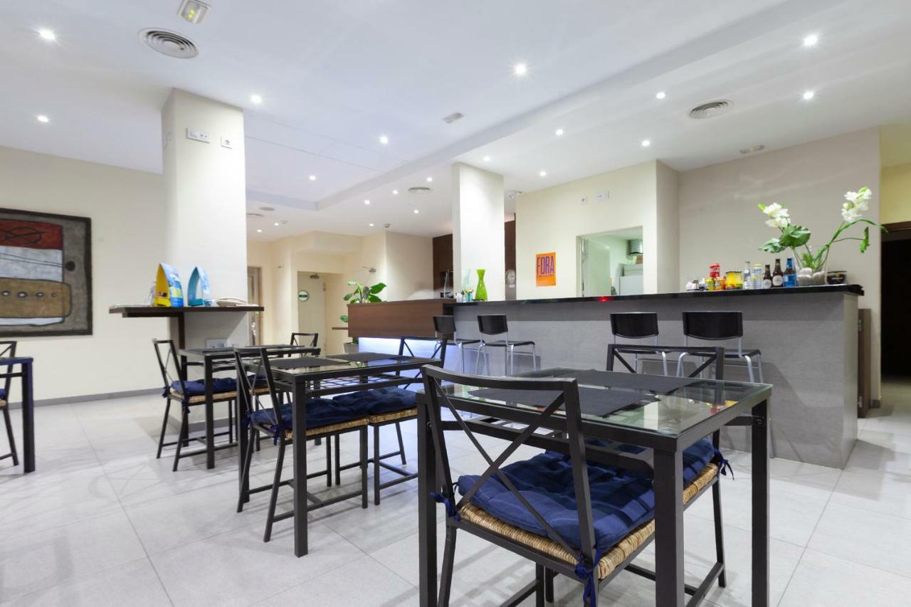 ולנסיה Hotel Olympia Universidades מראה חיצוני תמונה